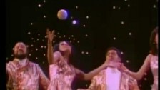 5th Dimension 'Age of Aquarius/Let the Sunshine In' music video