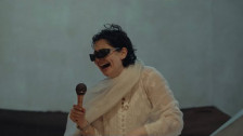 Hania Aamir 'Pablo' music video