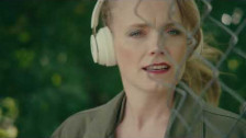 Ane Brun 'Lille Venn' music video