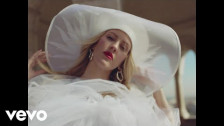 Ellie Goulding 'Close To Me' music video