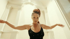 Lion Babe 'Mama Wanna Dance' music video