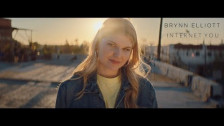 Brynn Elliott 'Internet You' music video