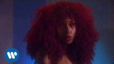 Ravyn Lenae 'Sticky' music video