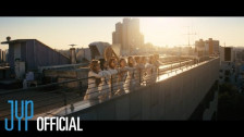 NiziU 'YOAKE' music video