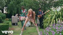 Starcrawler 'Bet My Brains' music video