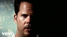 Gary Allan (2) 'Smoke Rings In The Dark' music video