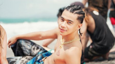 Maxie Andreison 'Halika Na, Lika Na' music video