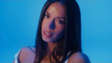 Sadie McKenna 'BRB' music video
