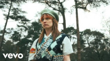Orla Gartland 'Zombie!' music video
