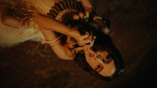 Anitta & Los Brasileros 'Meia Noite' music video