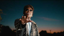 Jacquees 'Accuse Me' music video