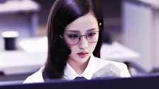JISOO 'earthquake' music video