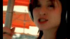 Sophie Ellis-Bextor 'Music Gets The Best Of Me' music video