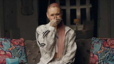Talia Mar 'Psycho On A Couch' music video