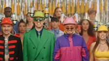 Oliver Tree & Little Big 'Turn It Up' music video
