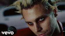 5 Seconds Of Summer 'NOT OK' music video