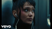 Joy Crookes 'Painkiller' music video