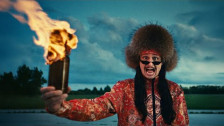 Oliver Tree 'Joyride' music video