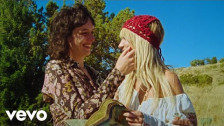 LP 'Harvest Moon' music video