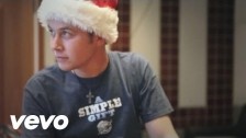 Scotty McCreery 'Christmas Comin' Round Again' music video