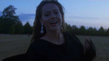 Bea 'Ballet Pumps' music video