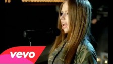 Avril Lavigne 'Losing Grip' music video