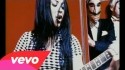 Shakira 'Pies Descalzos, Sueños Blancos' Music Video