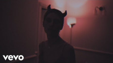 Wolf Alice 'Sadboy' music video