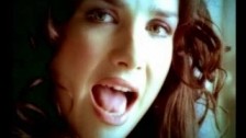 Natalia Oreiro 'Cambio Dolor' music video