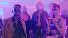 Alex Metric 'Drum Machine' music video