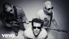 Beach Weather 'New Aesthetic' music video