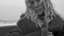 Shannon Saunders 'Pure' music video