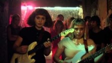 Girlpool 'Blah Blah Blah' music video