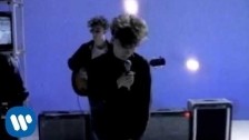 The Jesus And Mary Chain 'Happy When It Rains' music video