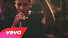 Example 'All The Wrong Places' music video
