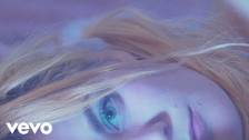Maja Francis 'Feel' music video