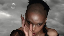 FKA Twigs 'Eusexua' music video