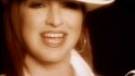 Gloria Estefan 'No Llores' Music Video