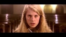 Marika Hackman 'Cannibal' music video