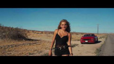 Olivia Sabates 'Yo Sé' music video