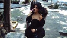 Girl Ultra 'Te Caigo' music video