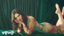 Julia Cumming 'My Life' music video