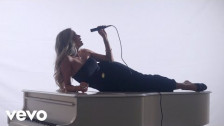 Mackenzie Carpenter 'Kinda Want Your Man' music video