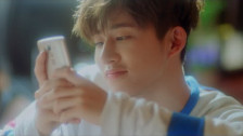 iKON '오늘 모해' music video