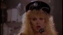 Fleetwood Mac 'Gold Dust Woman' music video