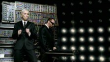 Eurythmics 'I've Got A Life' music video