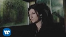 Laura Pausini 'Víveme' music video