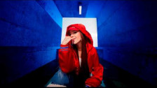 Katteyes 'NENA BAD BITCH' music video