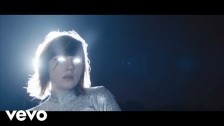 Rose Elinor Dougall 'Stellular' music video