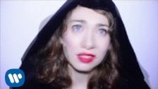 Regina Spektor 'Trapper and the Furrier' music video